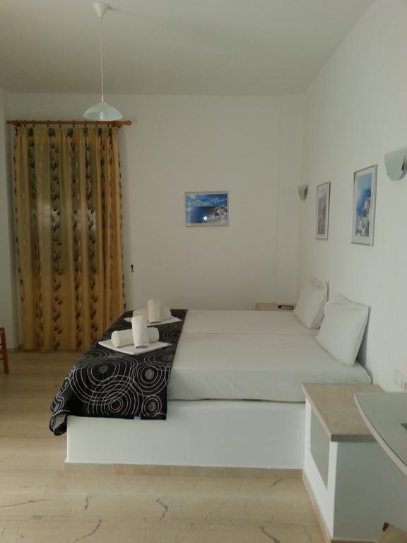 פריסה Katefiani Villas מראה חיצוני תמונה