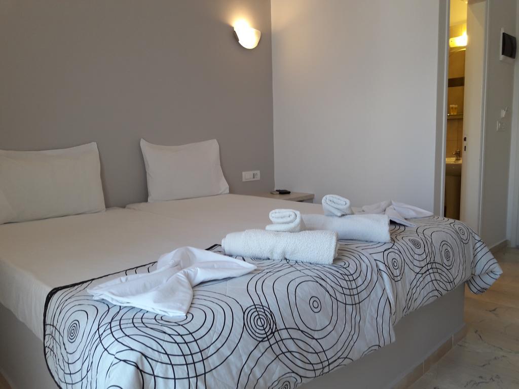 פריסה Katefiani Villas מראה חיצוני תמונה